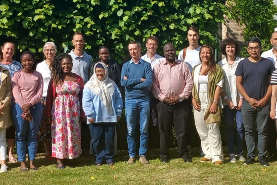 Two SOPH staff members, Hazel Bradley and Renier Coetzee, co-facilitates in a 3-week course that equips participants with the tools to understand, analyse and propose strategies for strenghtening pharmaceutical systems and their role in universal health coverage.